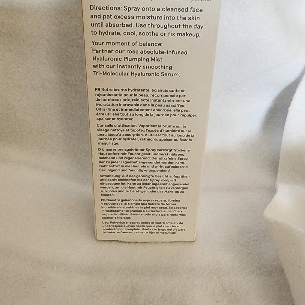 Balance Me Hyaluronic Plumping Mist - Picture 2 of 3